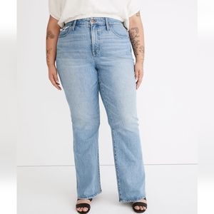 Madewell The Plus Perfect Vintage Flare Jean in Delavan Wash Size 14W NWT